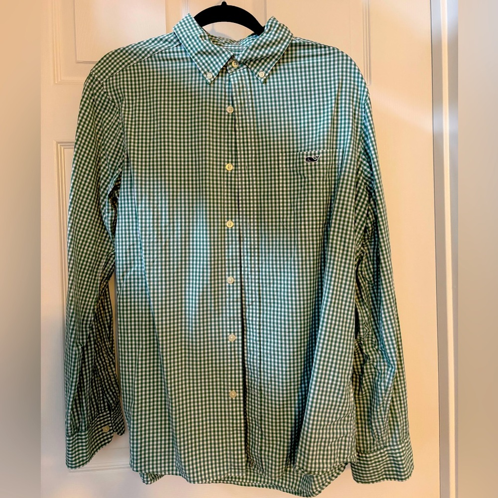 Vineyard Vines Dress Shirt.